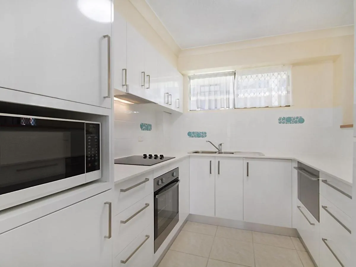 Cobden Court Unit 5 Apartment Gold Coast