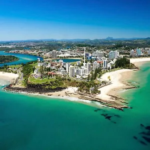The Garland At Rainbow Bay Gold Coast